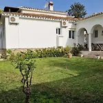 Casa Blue Vista - Villa & Guestroom