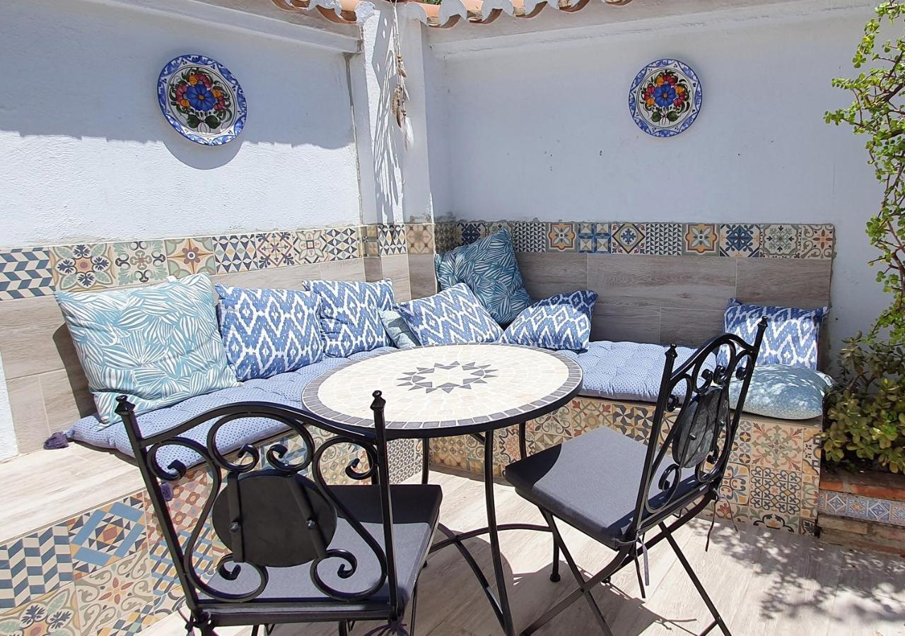 Casa Blue Vista - & Guestroom Villa *